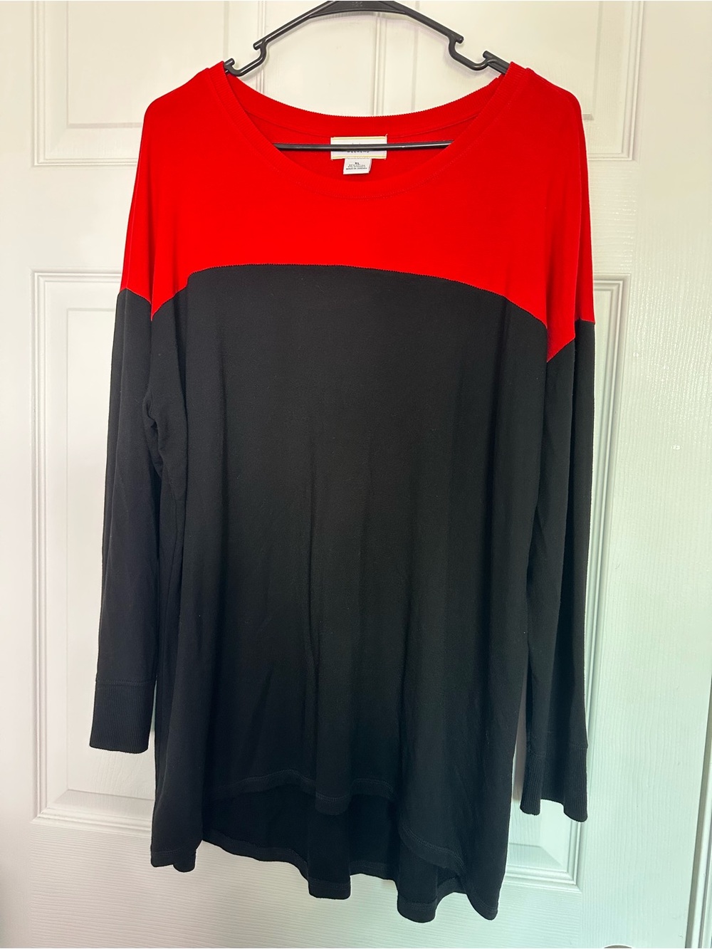 Liz Claiborne Weekend Red Knit Top